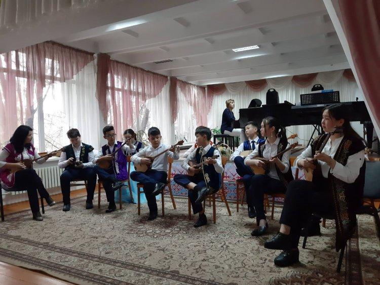 "Тәуелсіз елім-кең байтақ жерім"  жастар арасында челлендж ұйымдастыру